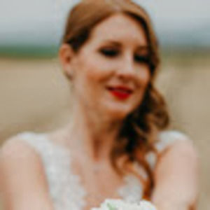 Meet your Posher, Stefanie